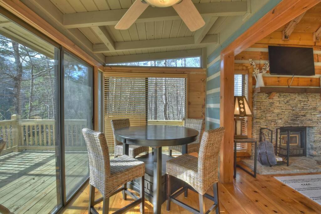 Waywish Waterfront Cabin In Blue Ridge Mountains Экстерьер фото